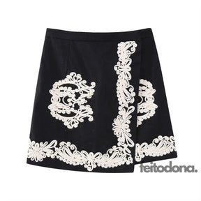 Conjunto Bordado Juju Saia / Pp