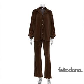 Conjunto Plissado Aluna Café / P