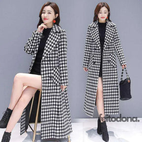 2023 Fashion Spring Plaid Woolen Jacket Ladies Clothing Elegant Slim Temperament Long Outwear